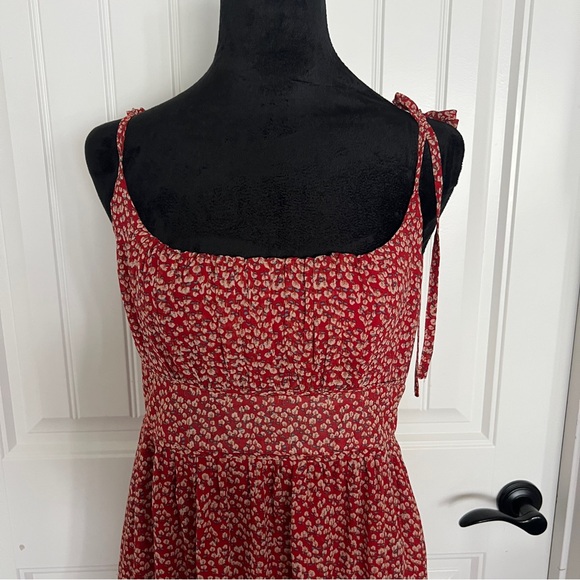 Princess Polly Red Sundress with Spaghetti Straps and Sleeveless Design - Picture 2 of 10